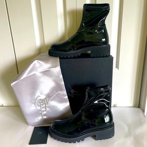 Giuseppe Zanotti Black Patent Leather Stretchy Booties 6/36 Mint